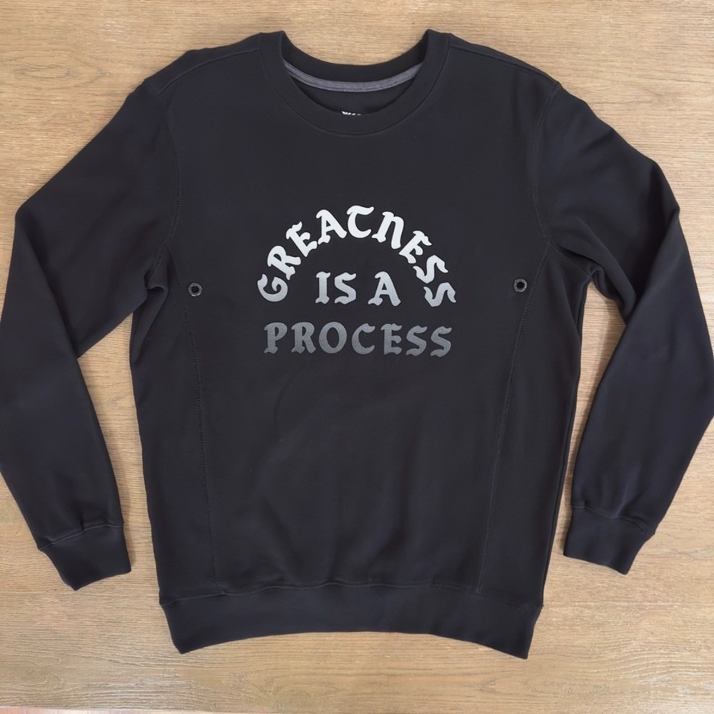 Paper Planes Crewneck Sweatshirt-Black-Greatness Is A Process Ombre Logo-Size S‎